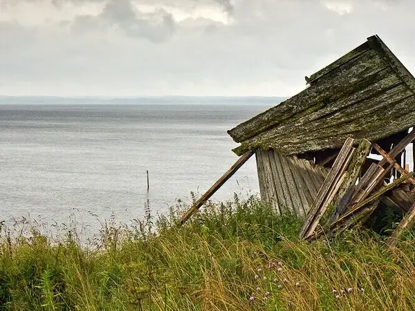 ramshackle